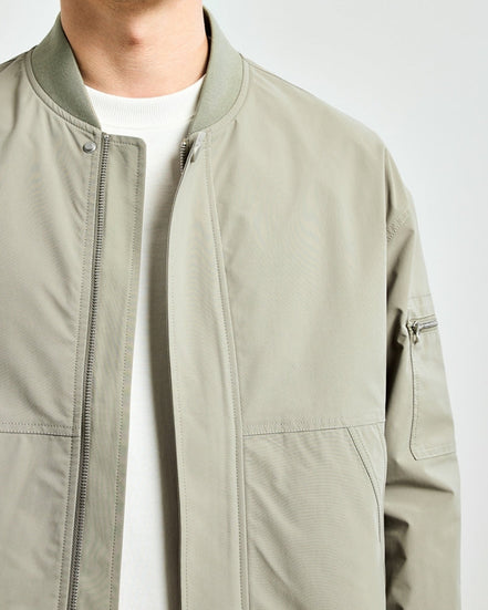 Chaqueta Bomber Minimalista Colección Minimalist Edición Limitada Con Bolsillo Utilitario