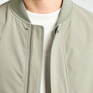 Chaqueta Bomber Minimalista Colección Minimalist Edición Limitada Con Bolsillo Utilitario