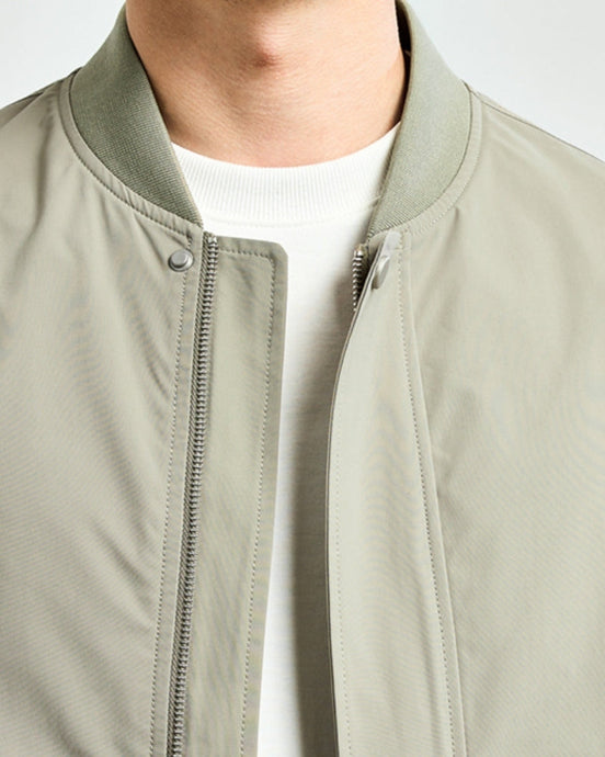 Chaqueta Bomber Minimalista Colección Minimalist Edición Limitada Con Bolsillo Utilitario