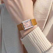 Reloj Cuarzo Clásico Pulsera Cuero Texturizado Colección Elegancia Edición Limitada