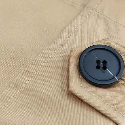 Abrigo Trench de Lana, Estilo Vintage, Colección Vintage, Silueta Estructurada y Toque Exclusivo